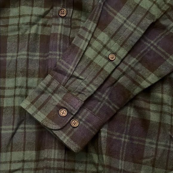Lands' End Men's Green and Blue Plaid Shirt - Picture 4 of 4